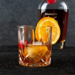 Cheap 🔥 Bars BarConic® Diamond Pattern Rocks Glass - (Quantity Options) - 11 Ounce 🔔 -BARS Sales Store diamond rocks glass scene2 800x