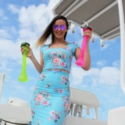 Flash Sale 🤩 Bars BarConic® Party Yard Cup - 24oz - Green With Lid & Straw 💯 -BARS Sales Store dw yard 24gr 24 oz green party yard on boat 4 1 ff357df8 3875 49bc bc6d 855725b41968 800x